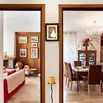 Vanna House Апартаменты