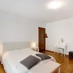 Апартаменты Vanna House Сент-Винсент