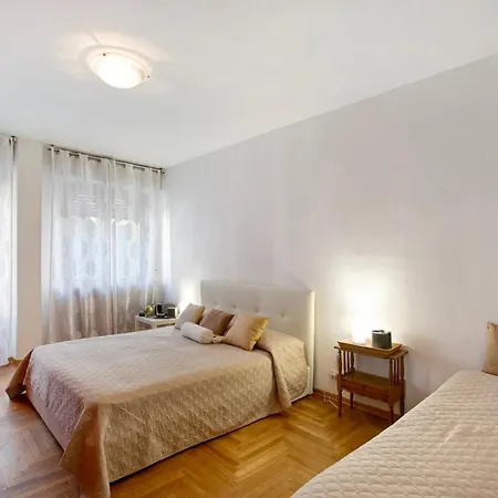 Vanna House Апартаменты *