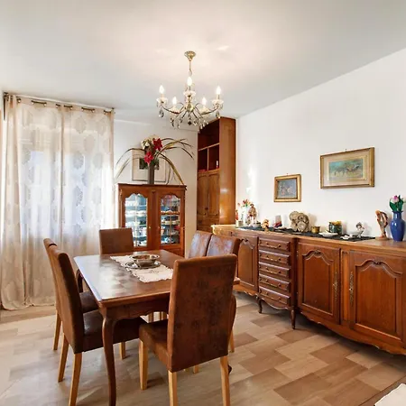Vanna House Διαμέρισμα Saint-Vincent